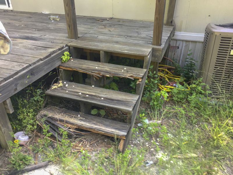 Deck Railing Installation in Conroe, TX